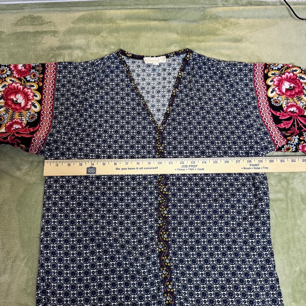 Suzanne Betro Boho Blouse V Neck Kimono Sleeve Mixed Print Resort Top - Picture 6 of 8